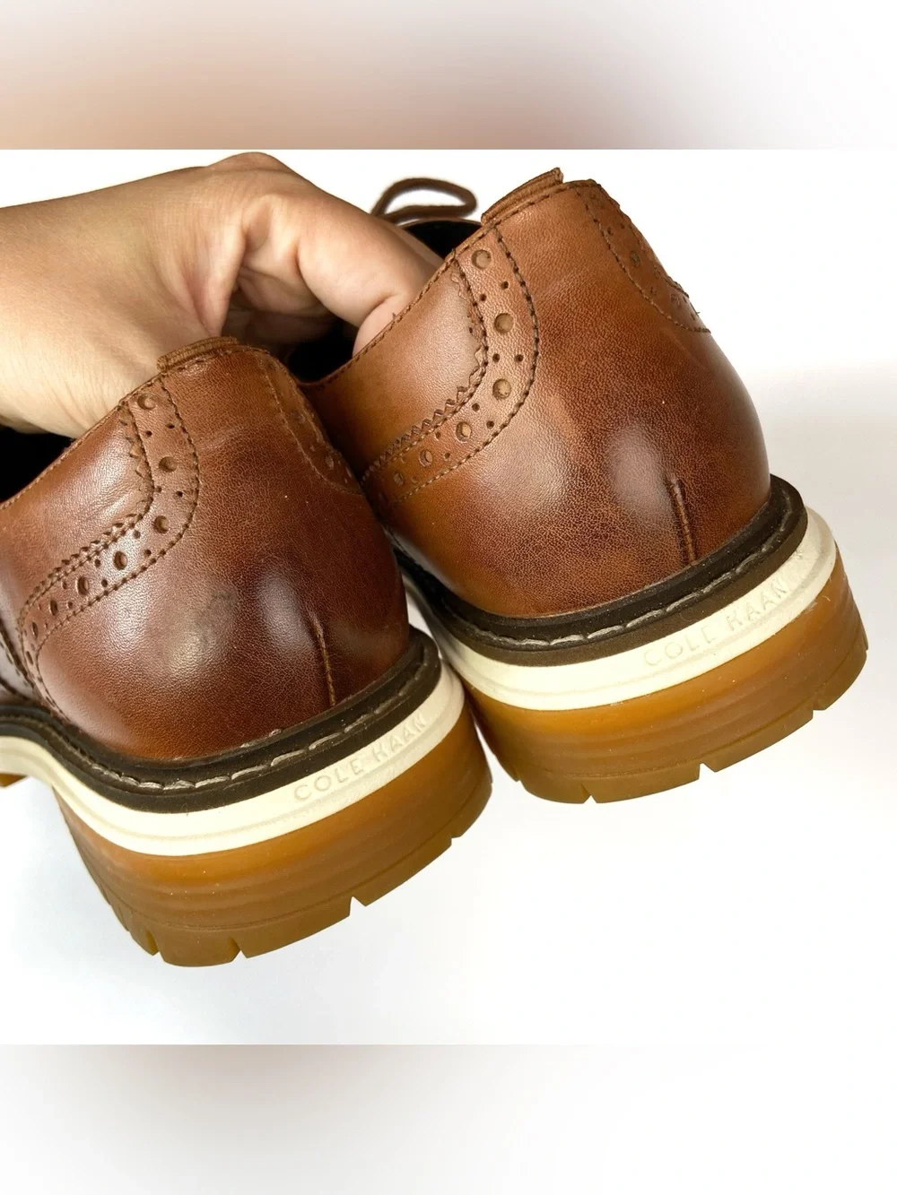 COLE HAAN Tahoe Featherfeel Wingtip Oxford Brown 10.5 Mens Classic Work Comfort